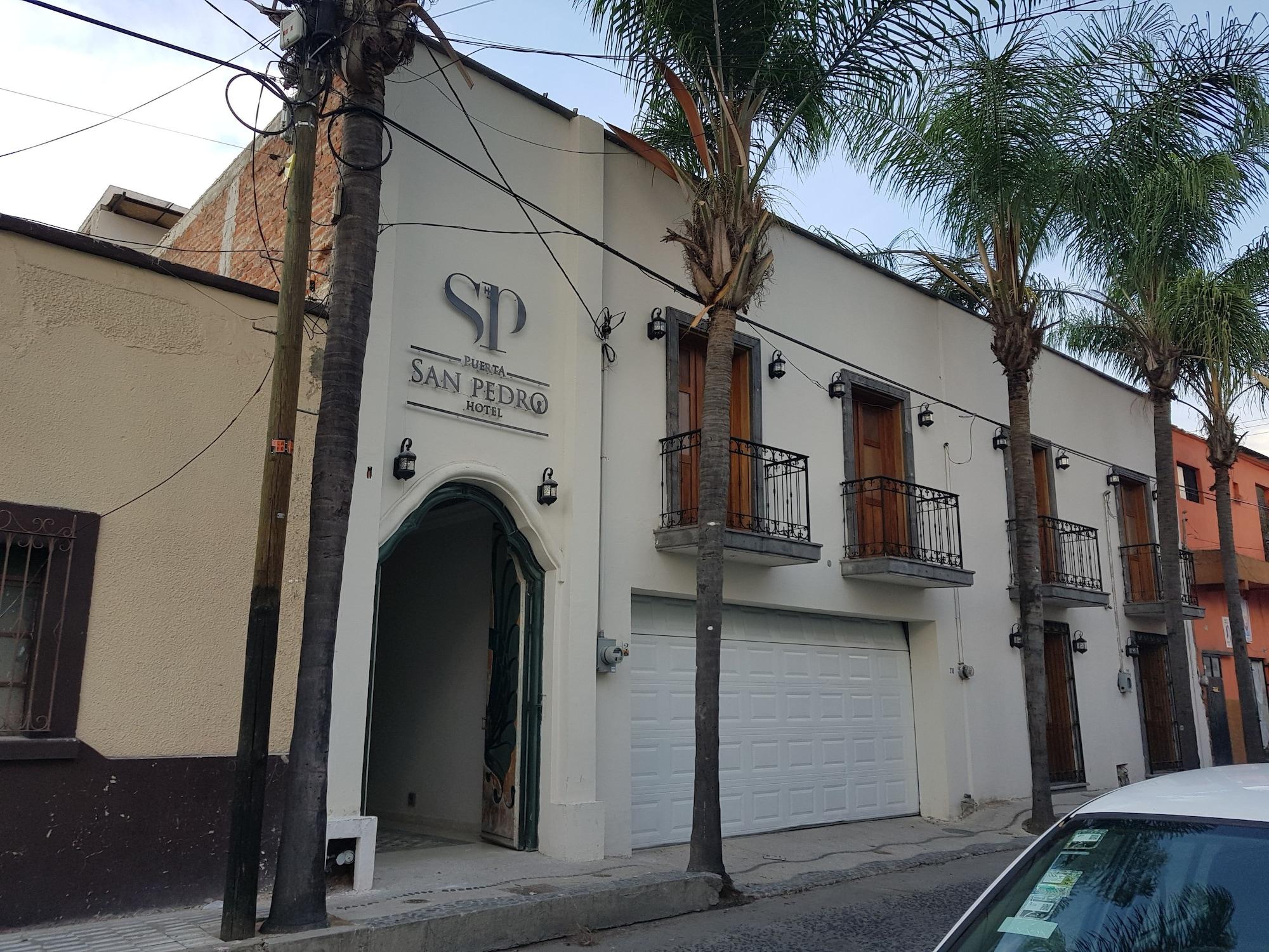 Hotel Puerta San Pedro 4