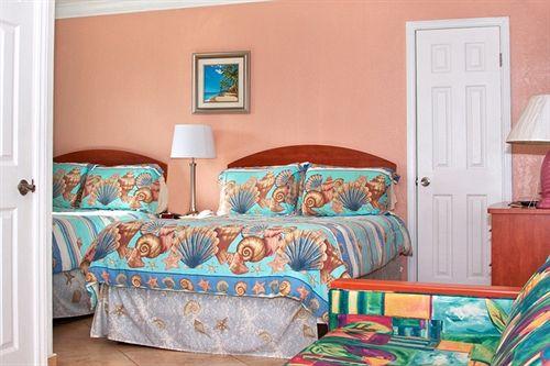 image-housing-carousel