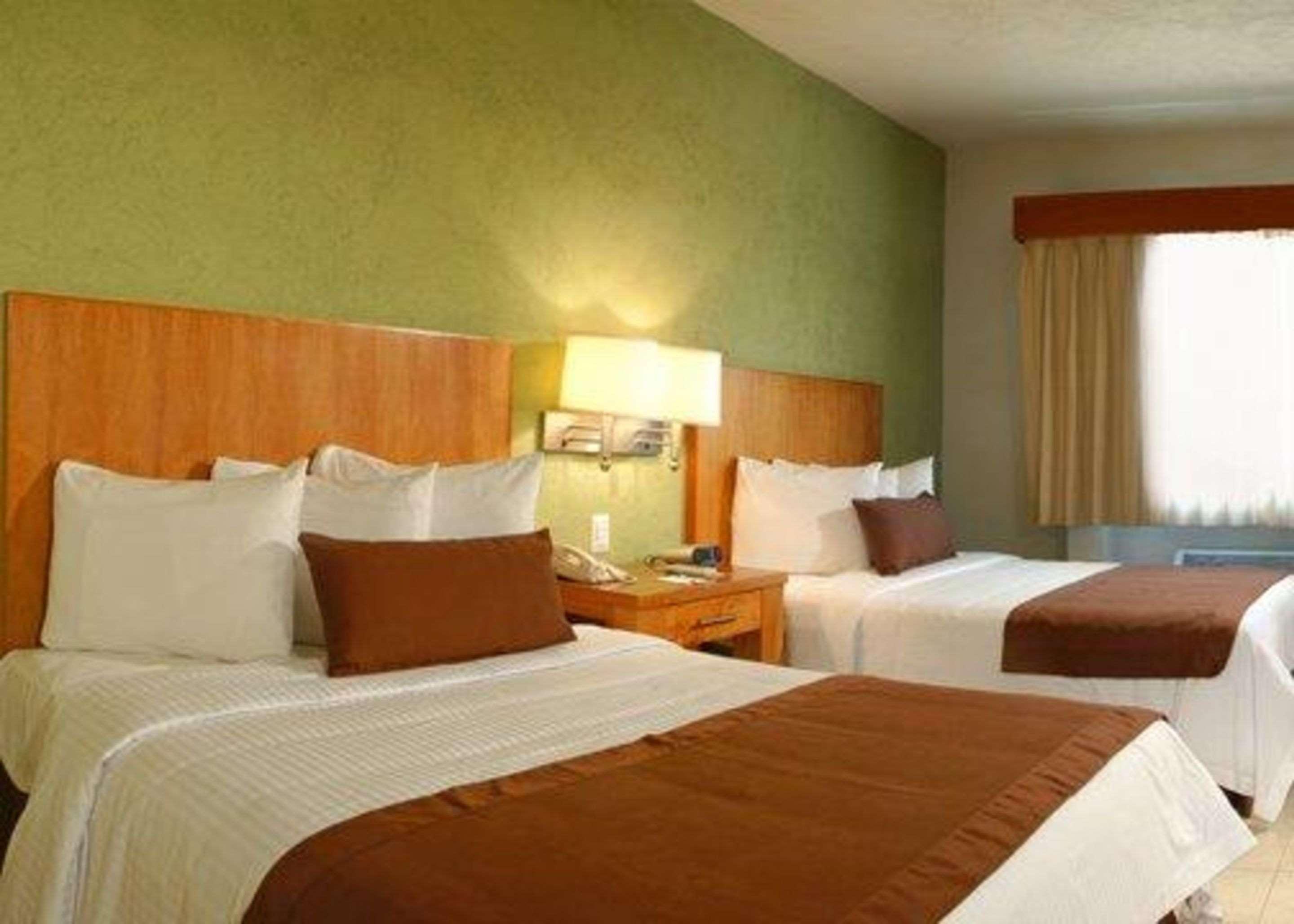 2 Double Beds, Nonsmoking