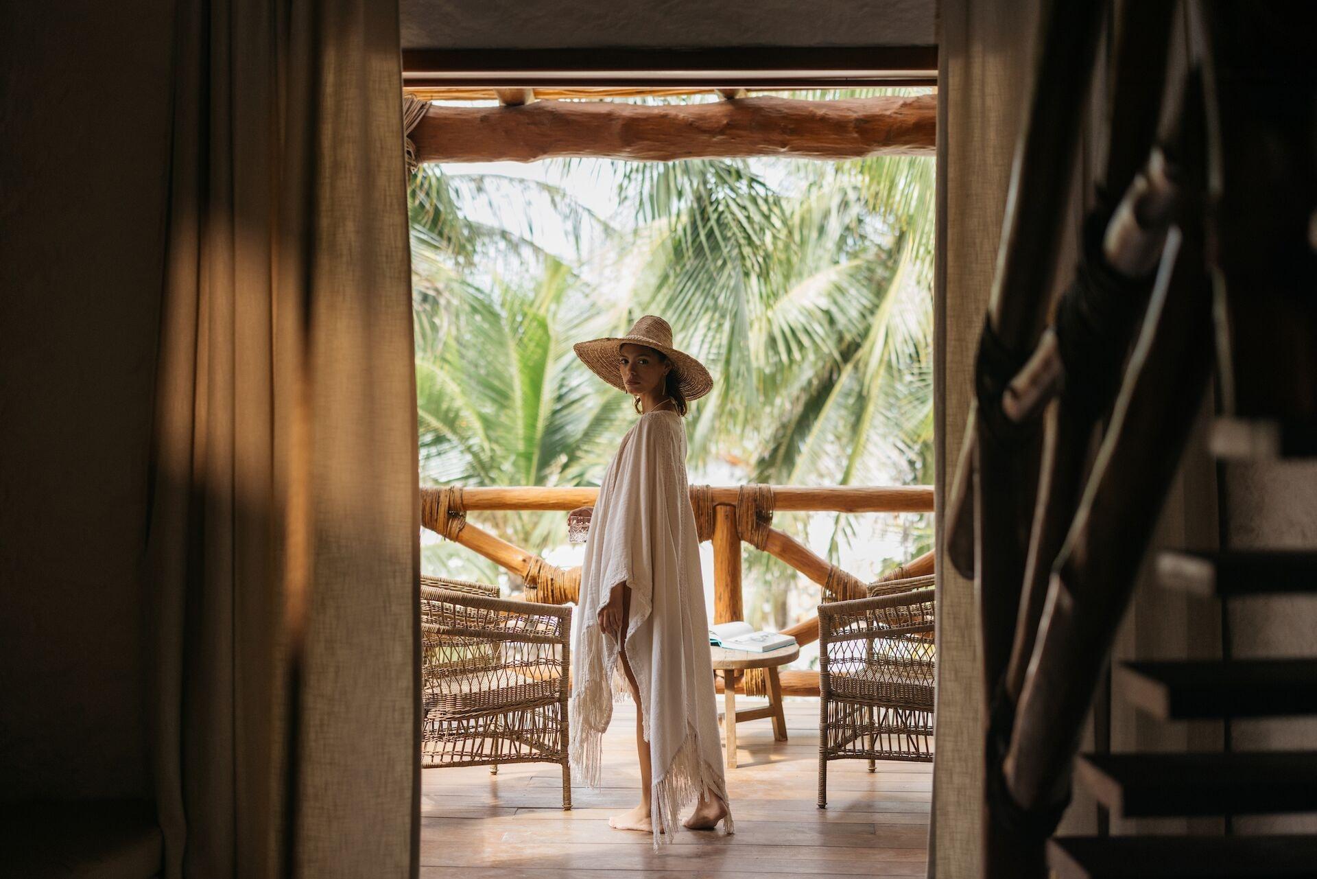 Beachfront room (4 pax)