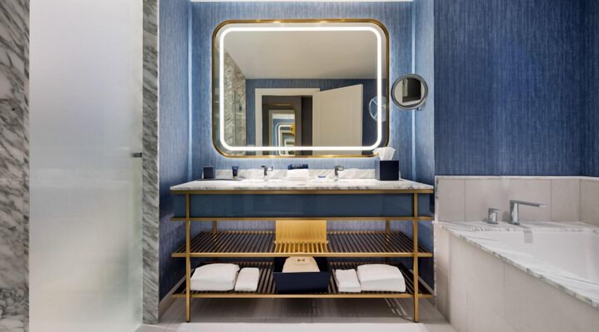 image-housing-carousel