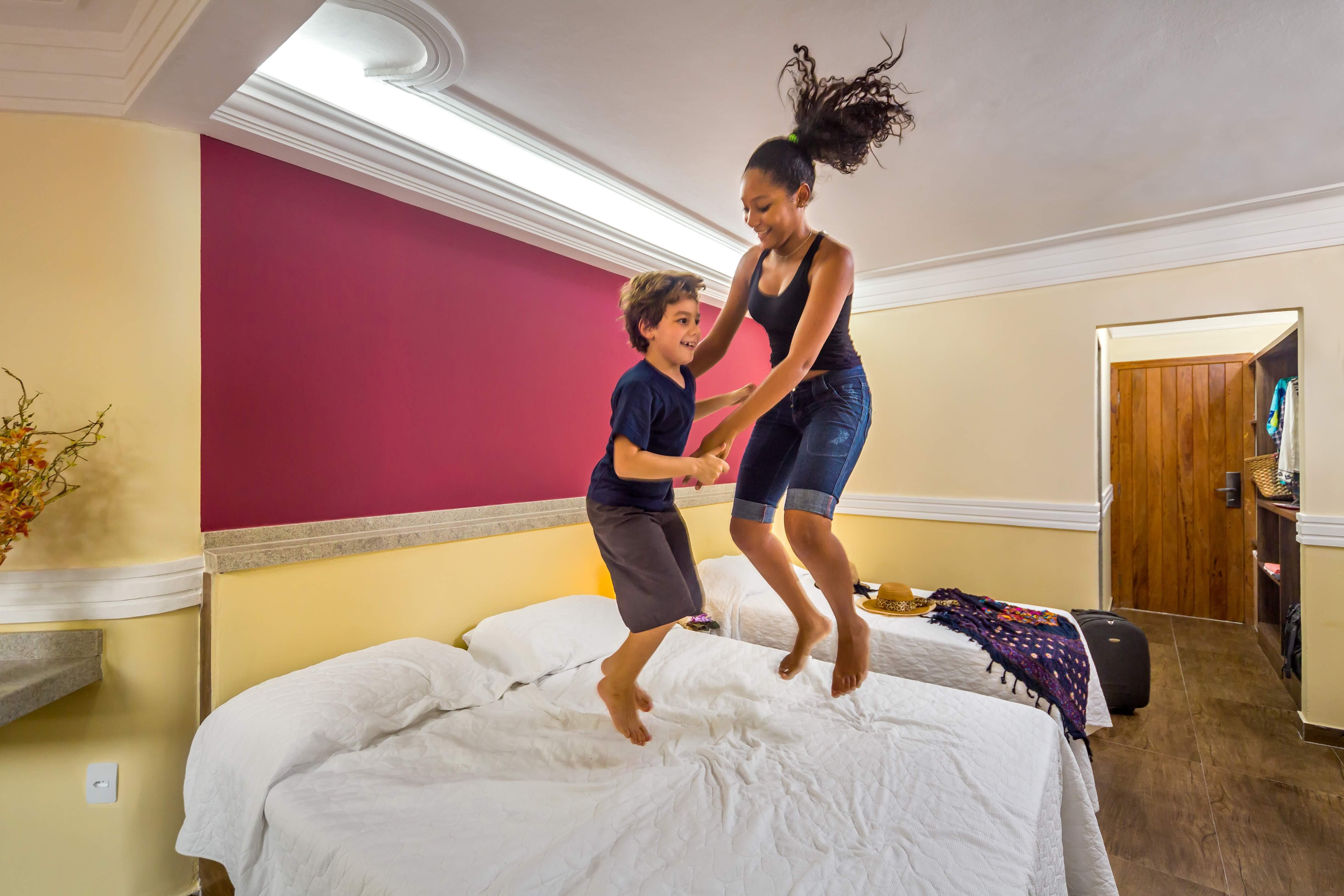 image-housing-carousel