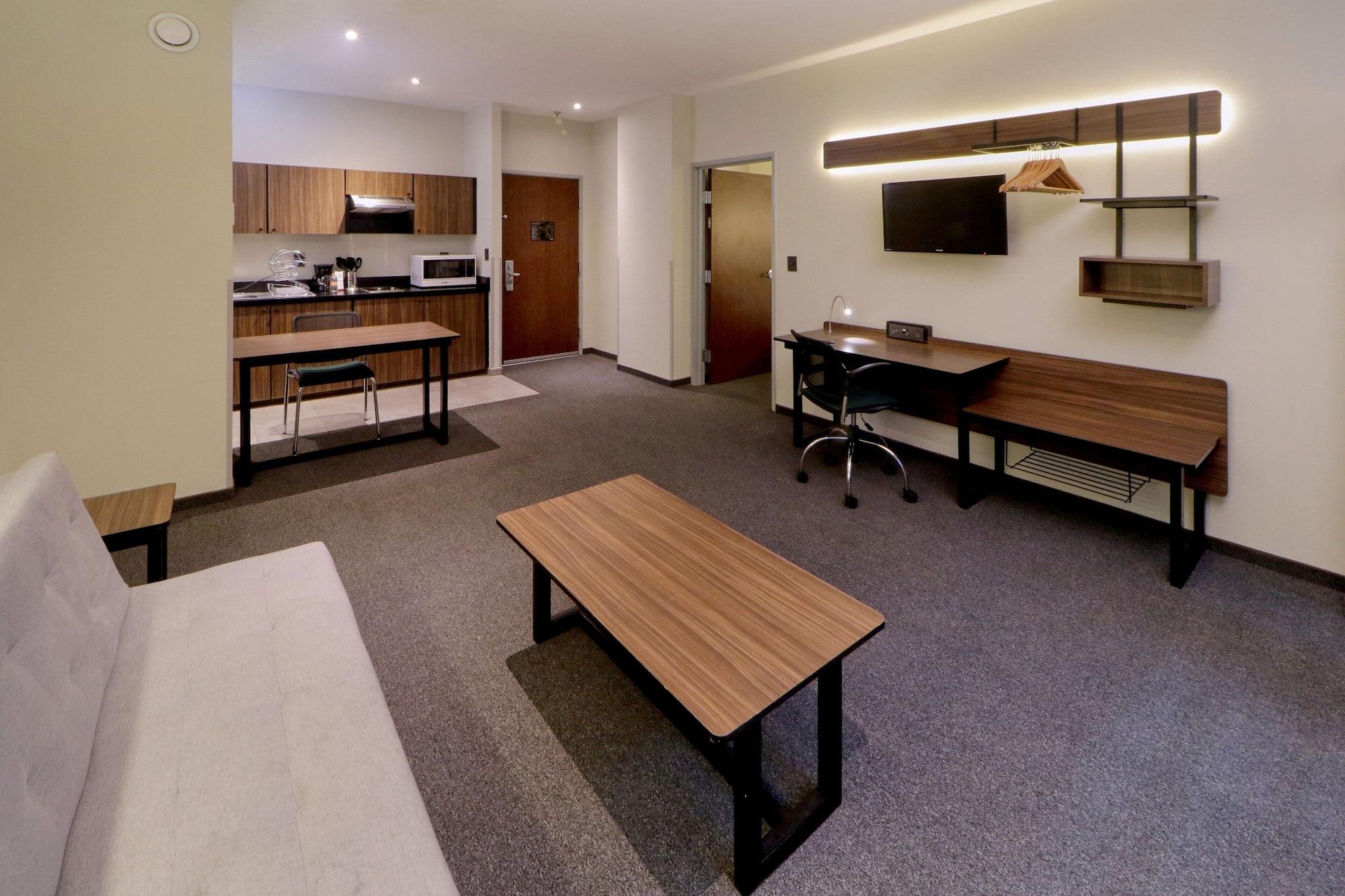 City Express Suites by Marriott Ciudad de México Santa Fe 5