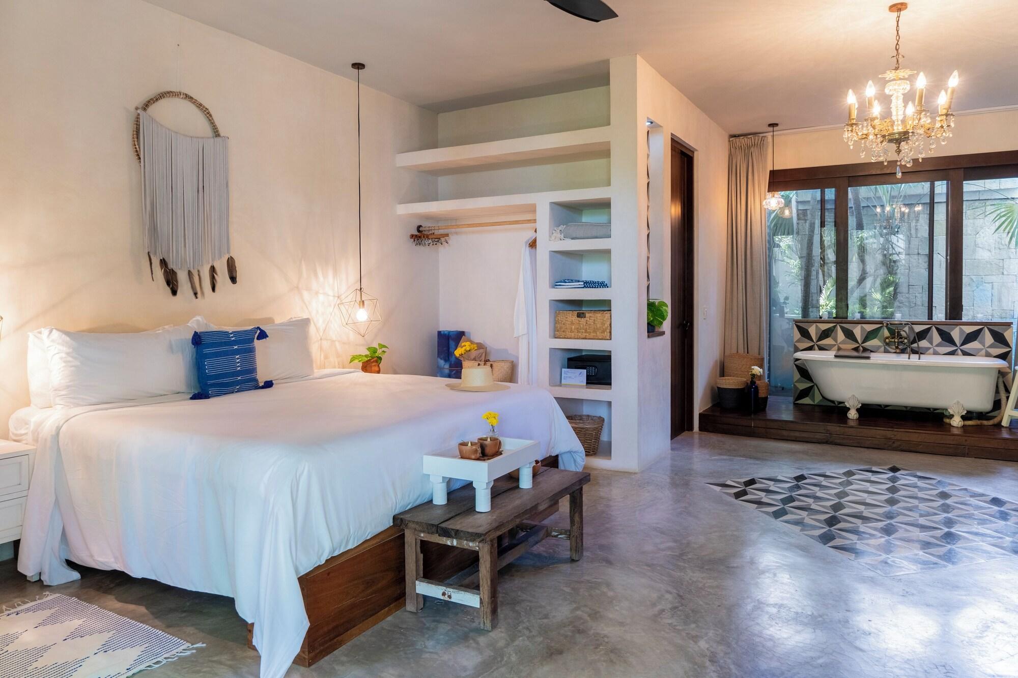 Suite de lujo, 1 cama King size con sofá cama, planta baja