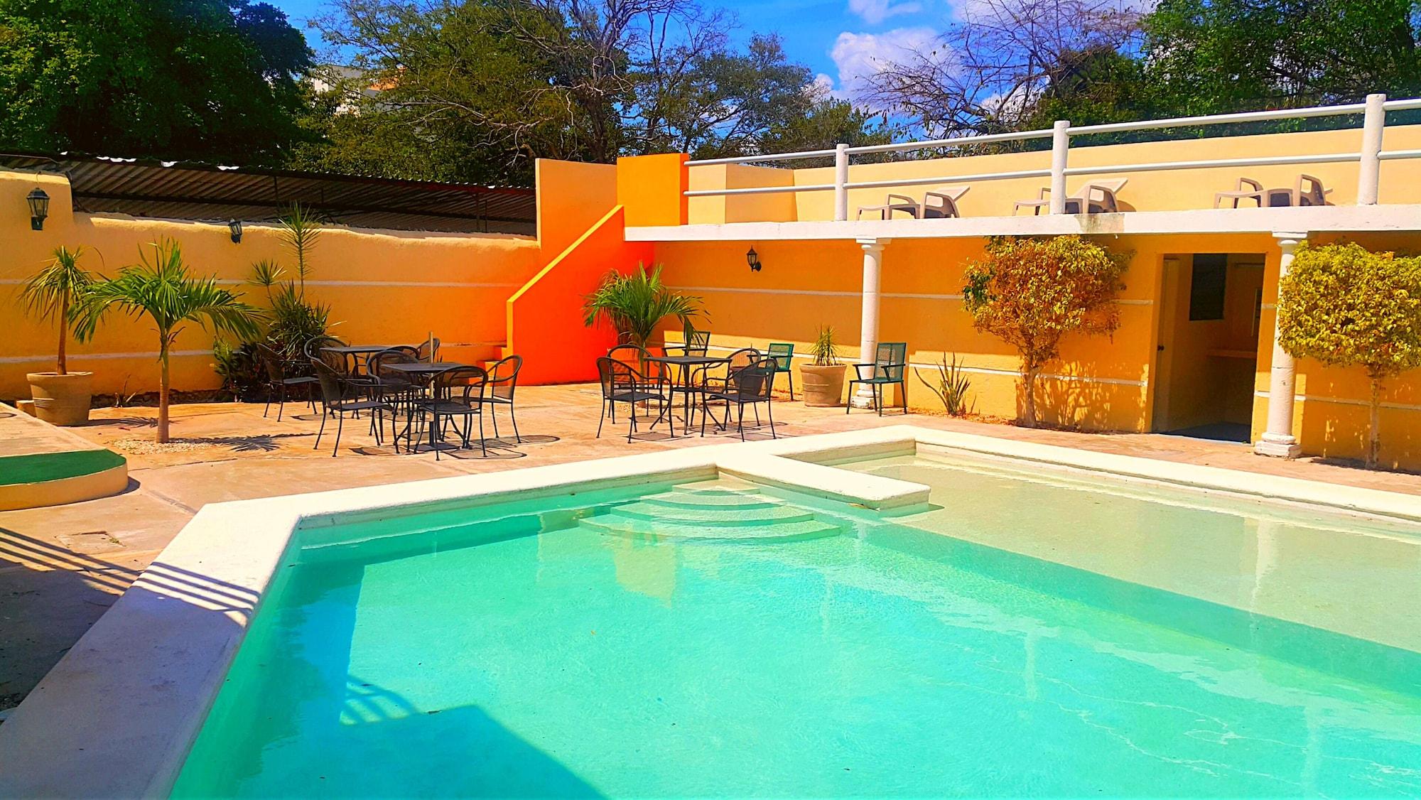 Hotel El Marques 6
