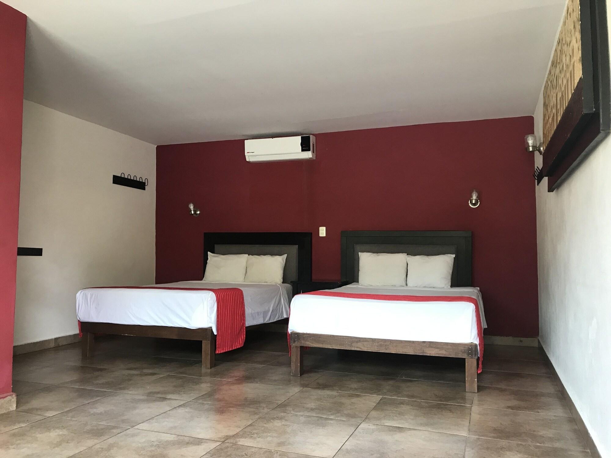 Hotel Montroi City 6