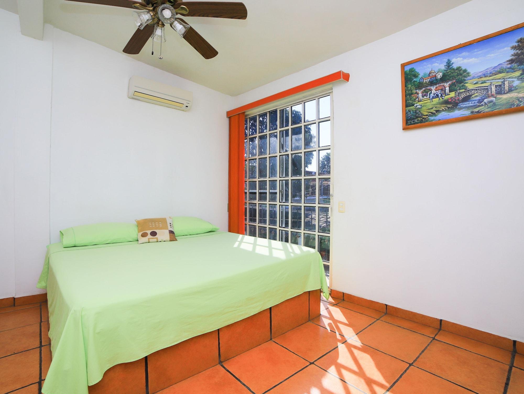 BM Zihua Casa de Huéspedes 6