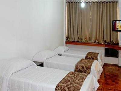 image-housing-carousel