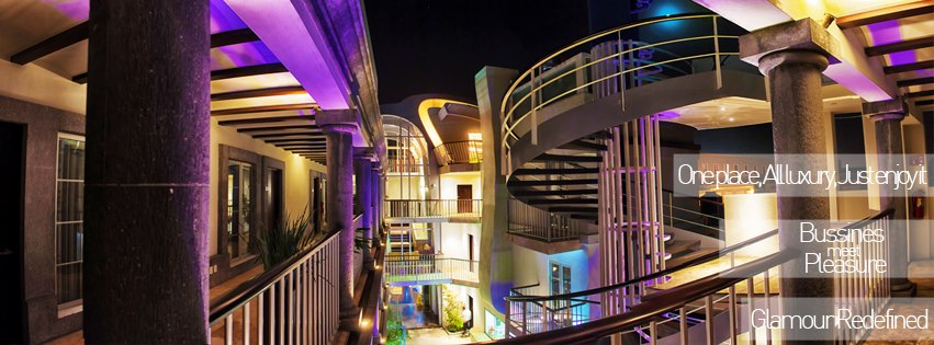 image-housing-carousel