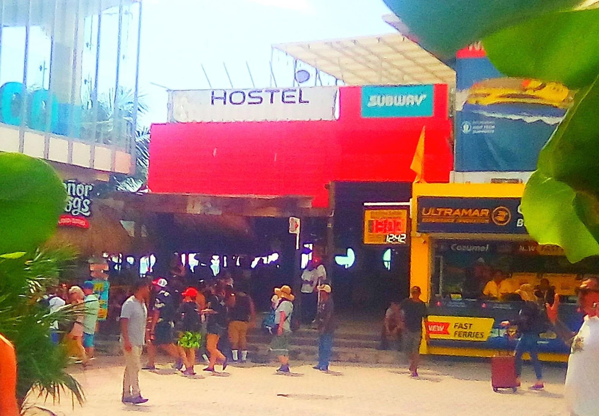 image-housing-carousel