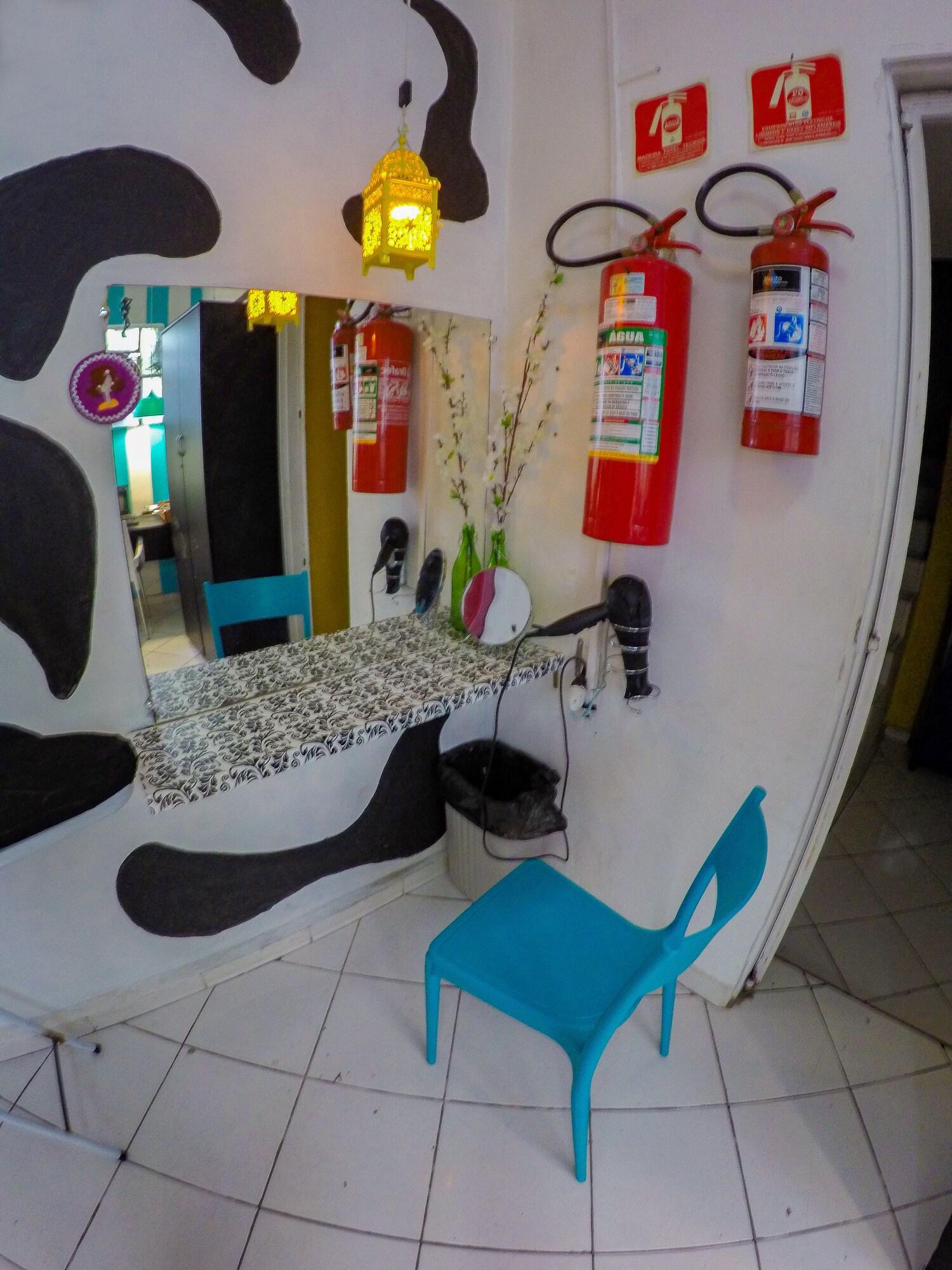 image-housing-carousel