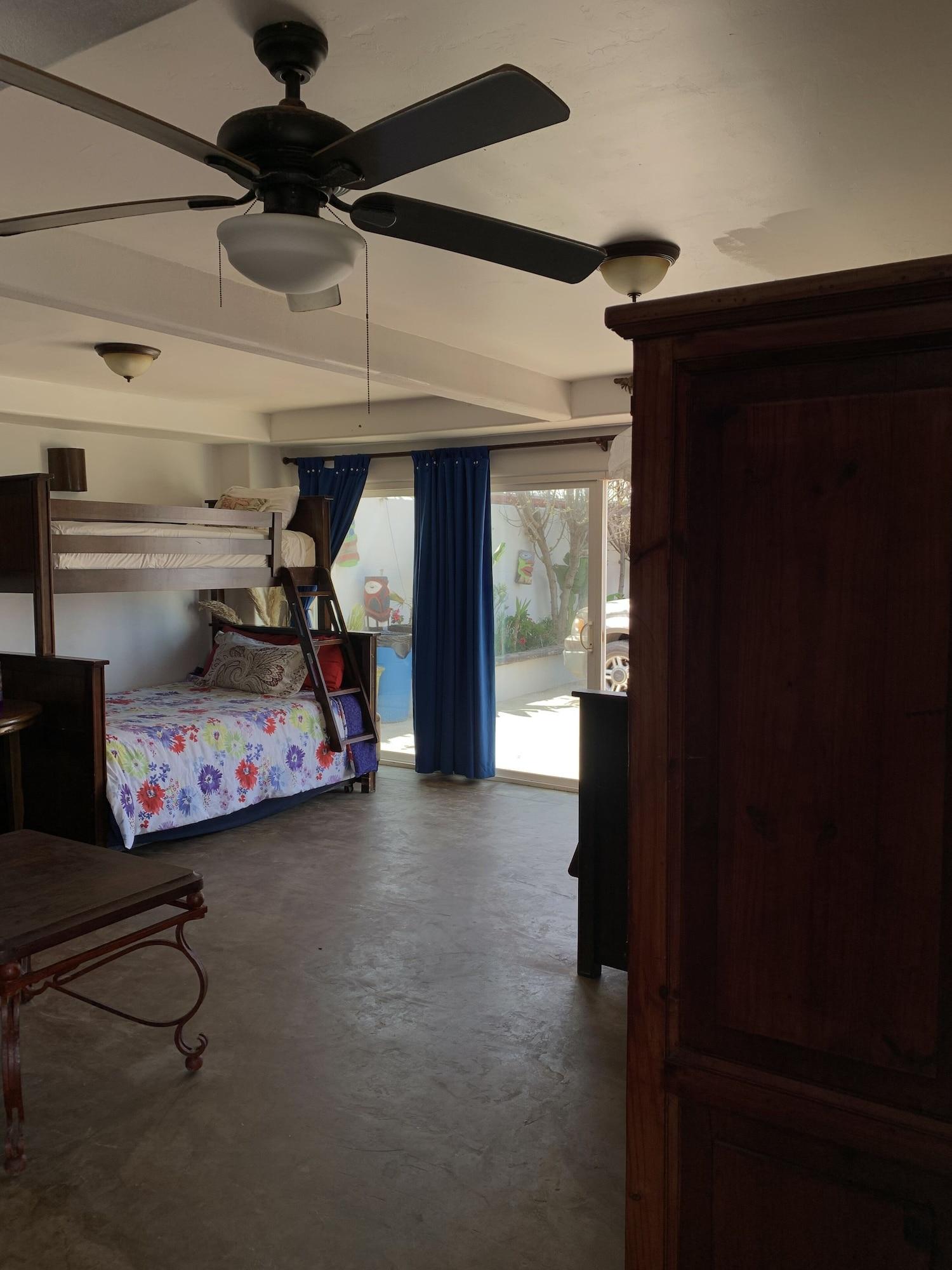 image-housing-carousel