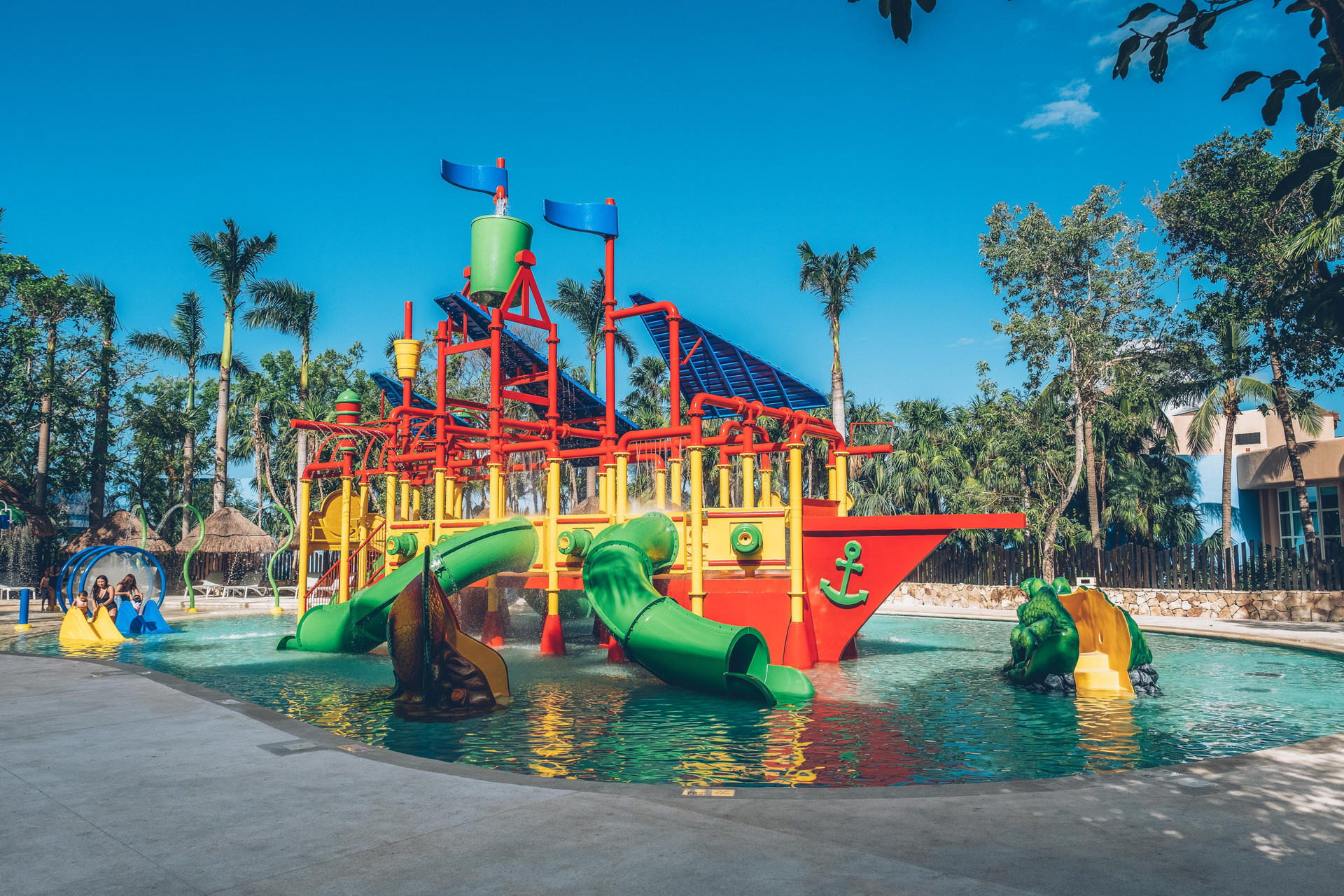 image-housing-carousel