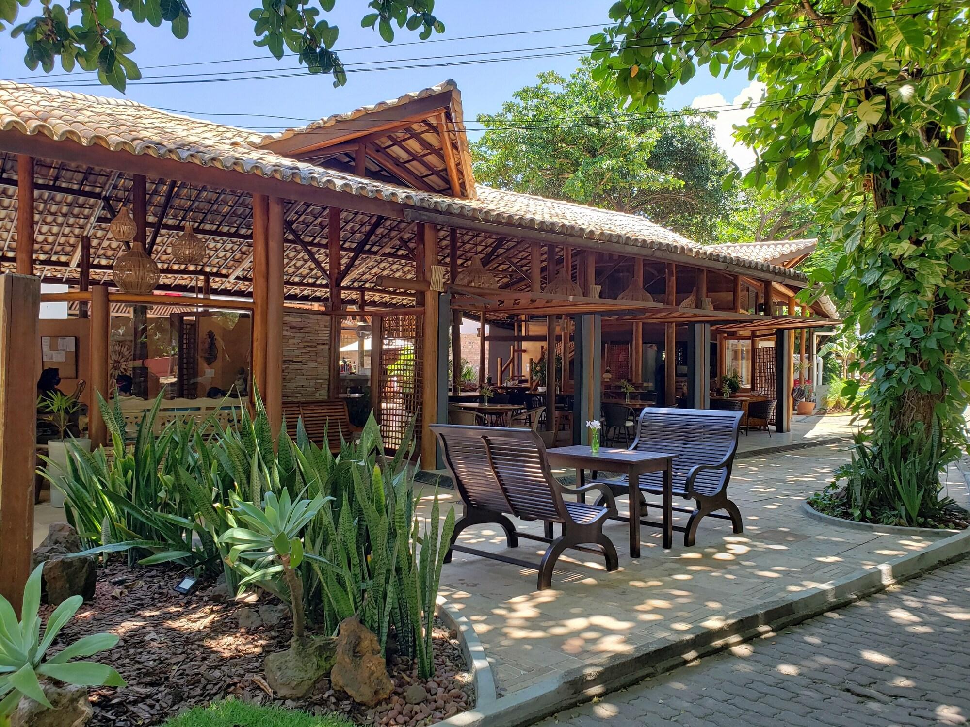 image-housing-carousel