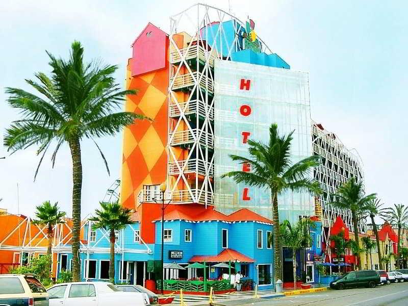image-housing-carousel