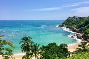 Descubre las paradisíacas playas de Puerto Escondido