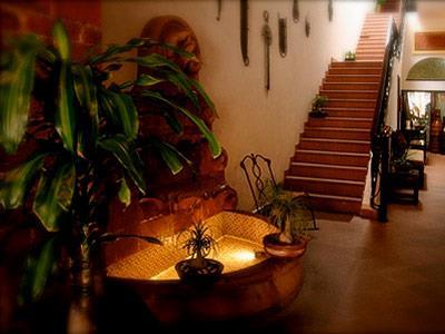 image-housing-carousel