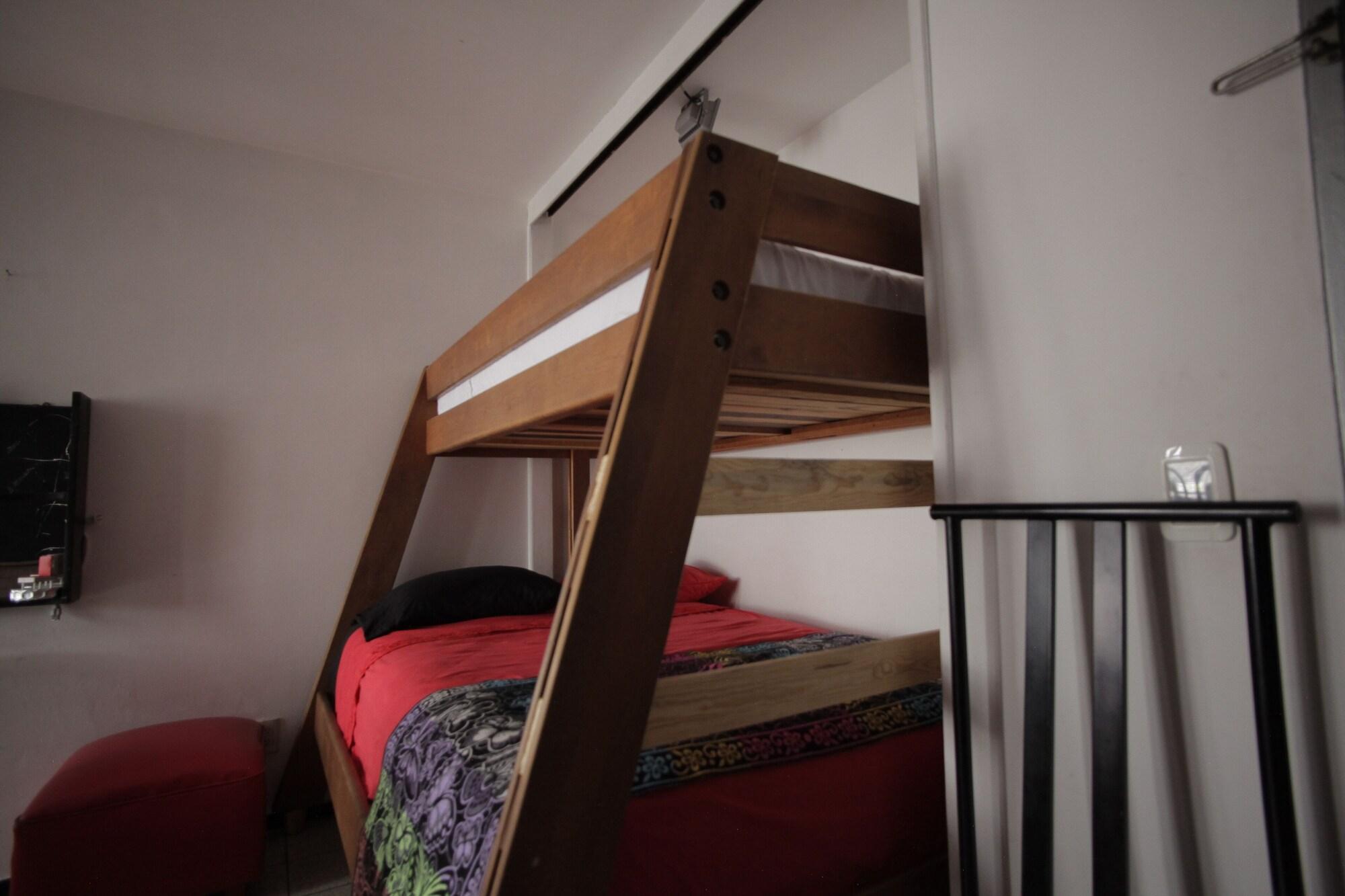 image-housing-carousel