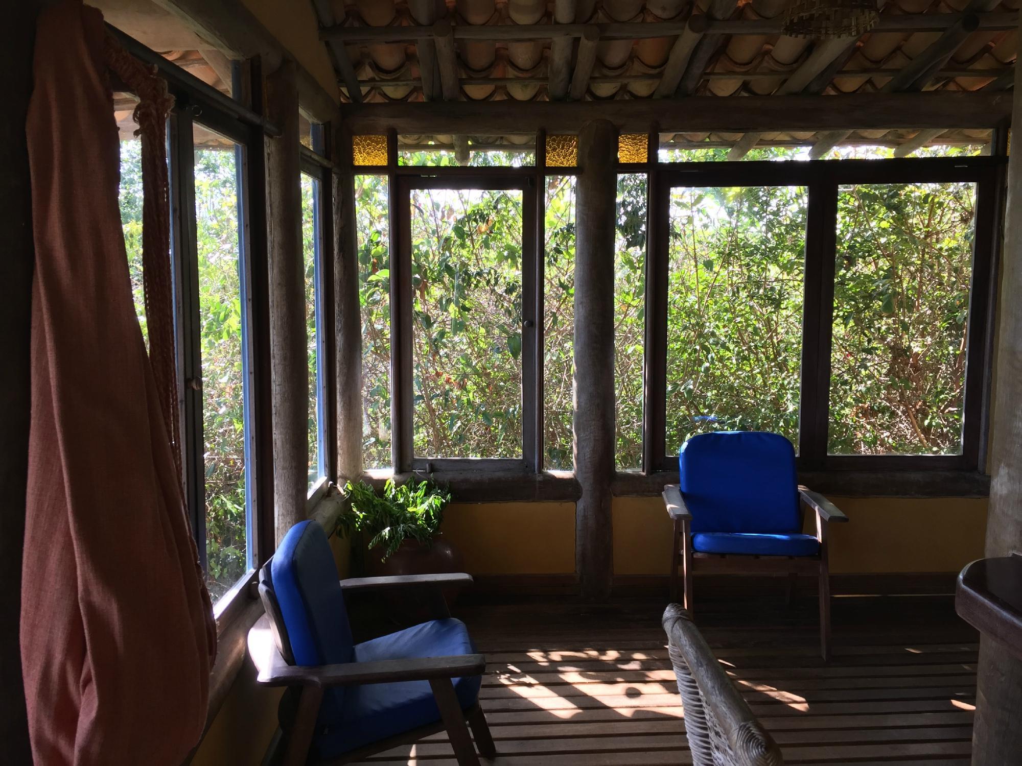 image-housing-carousel
