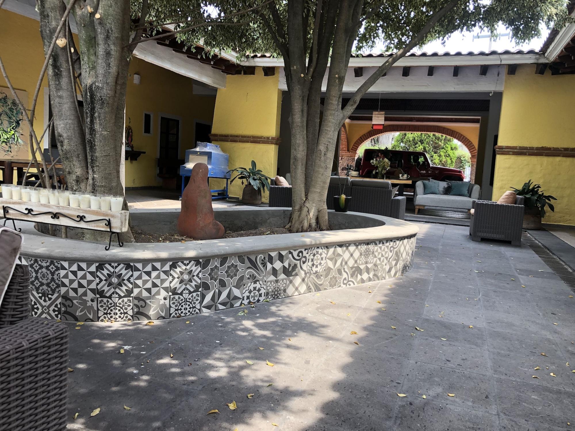El Jardín De En Medio 5