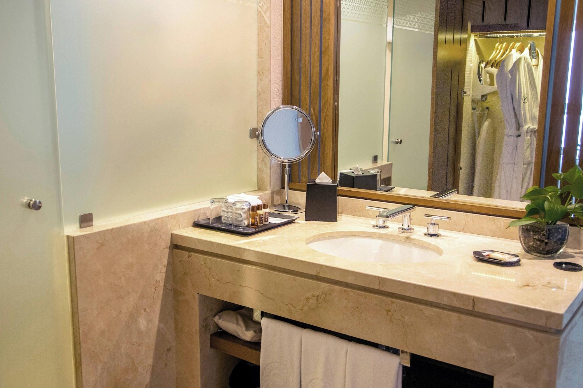 Habitación Deluxe, 1 cama King size, vista al jardín (Ground Floor)