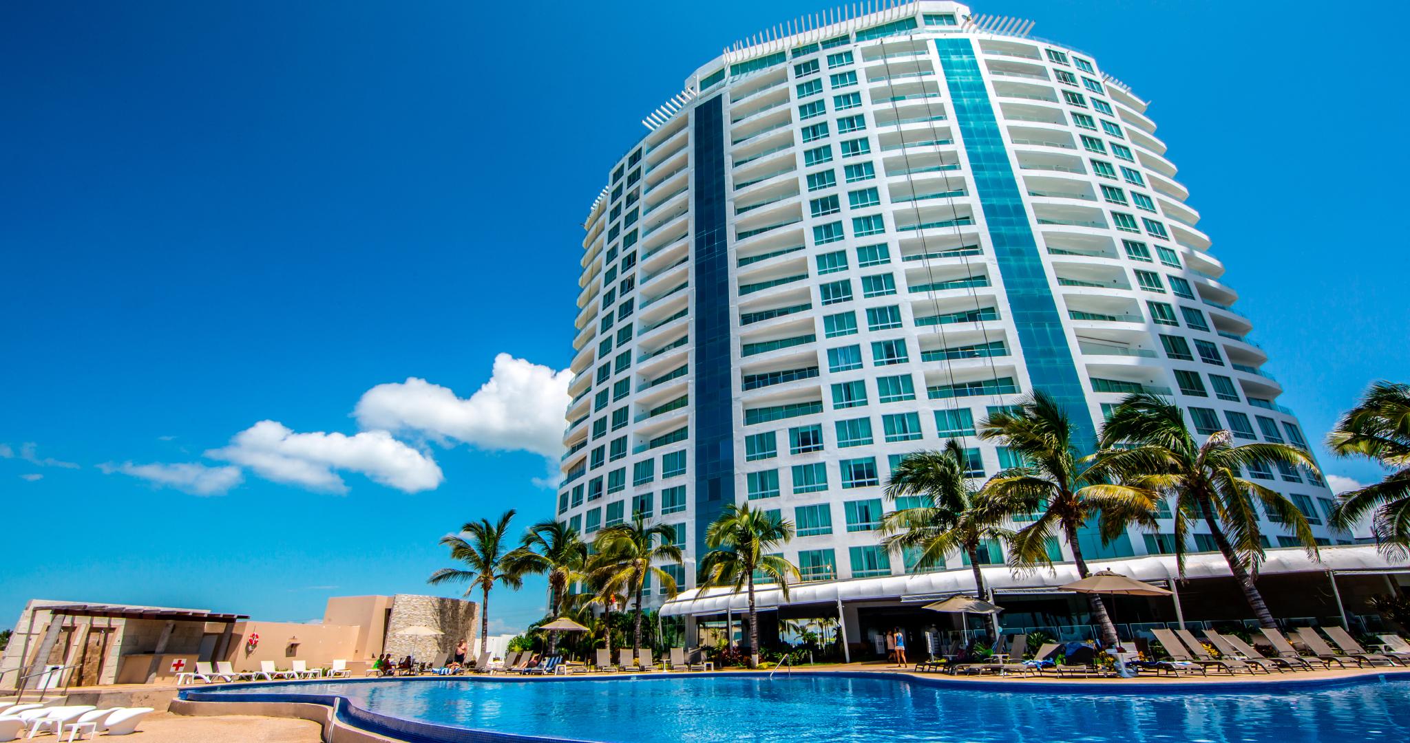 Park Royal Beach Mazatlán