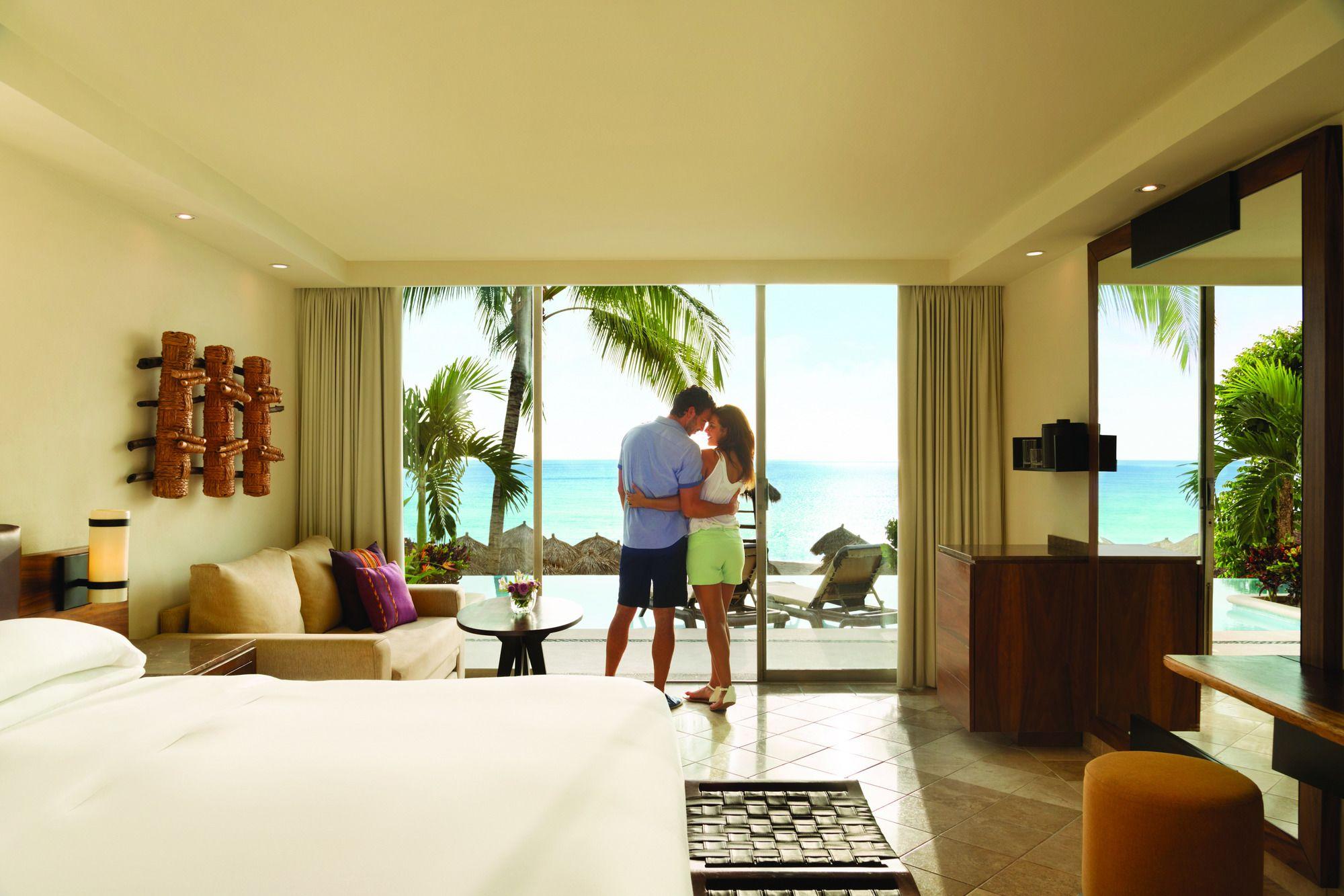 Swim Up King(Solo 18+)