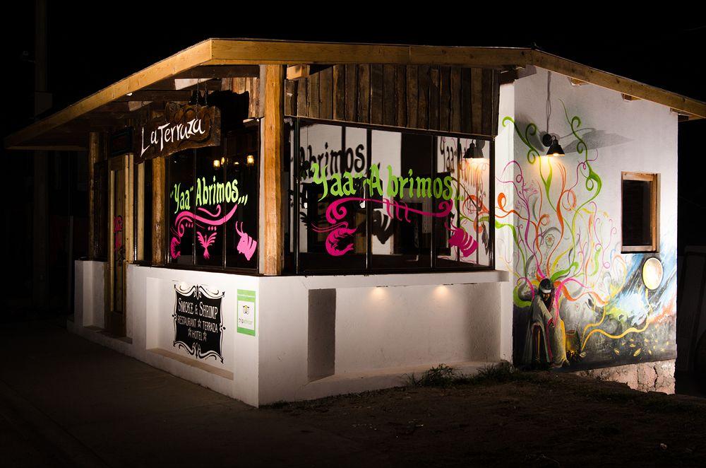 image-housing-carousel
