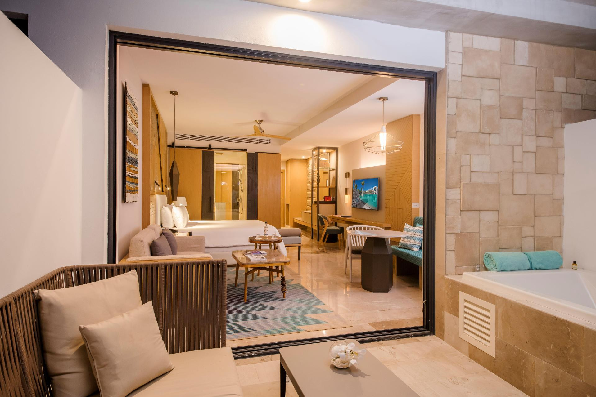 Habitación Doble de Lujo con Vista Parcial del Mar