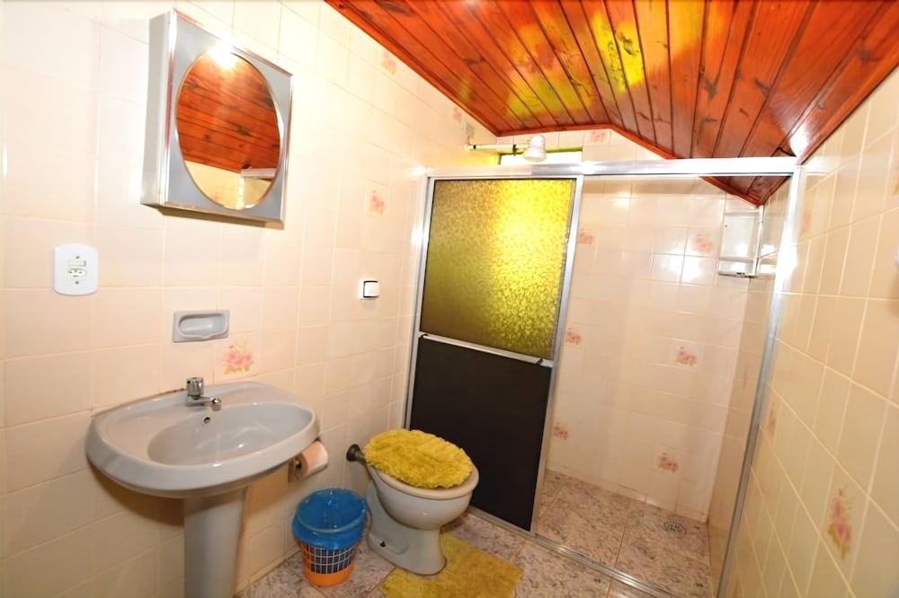 image-housing-carousel