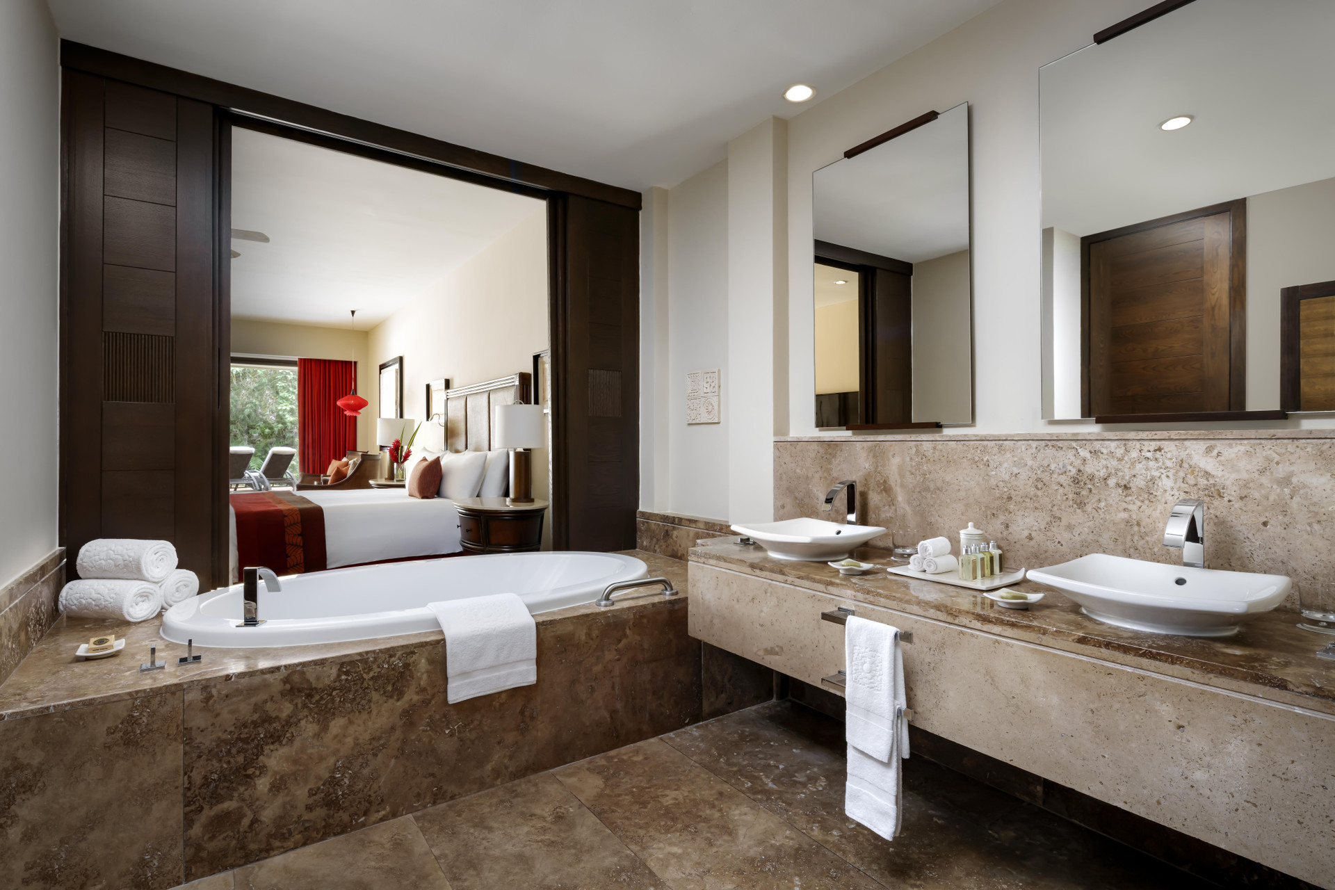 Zen Grand Suite Nature View