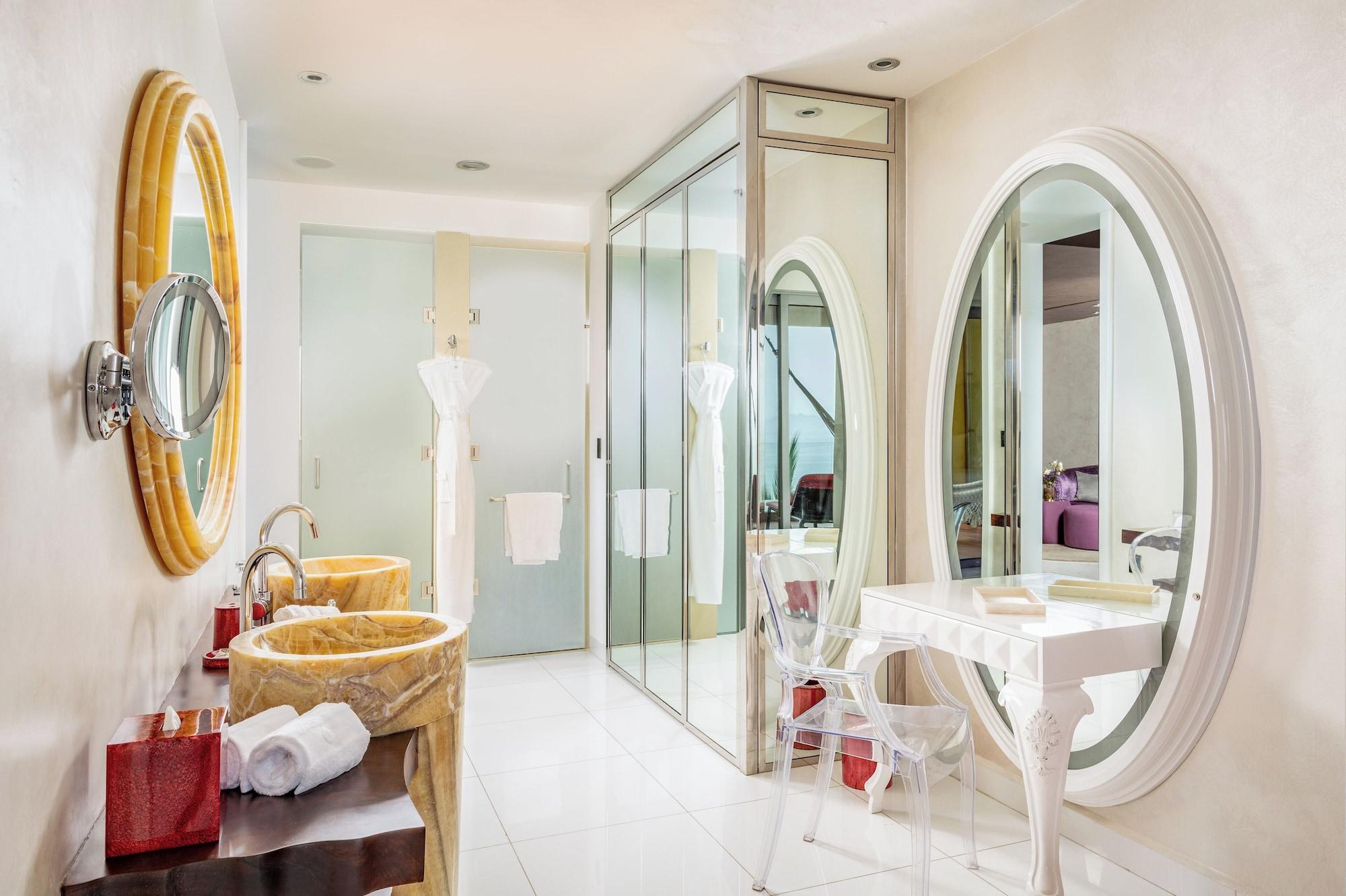 Suite Two Double Beds North + $50 Daily Resort Credits