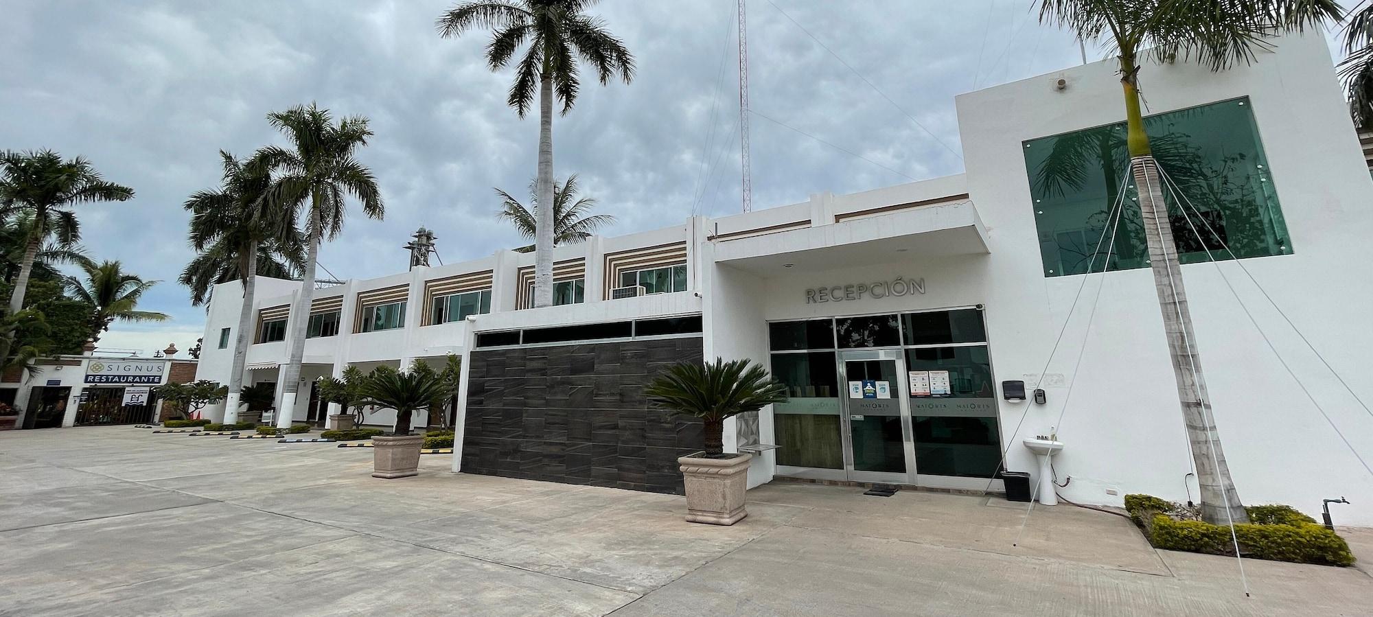 Hotel Maioris Navolato 5