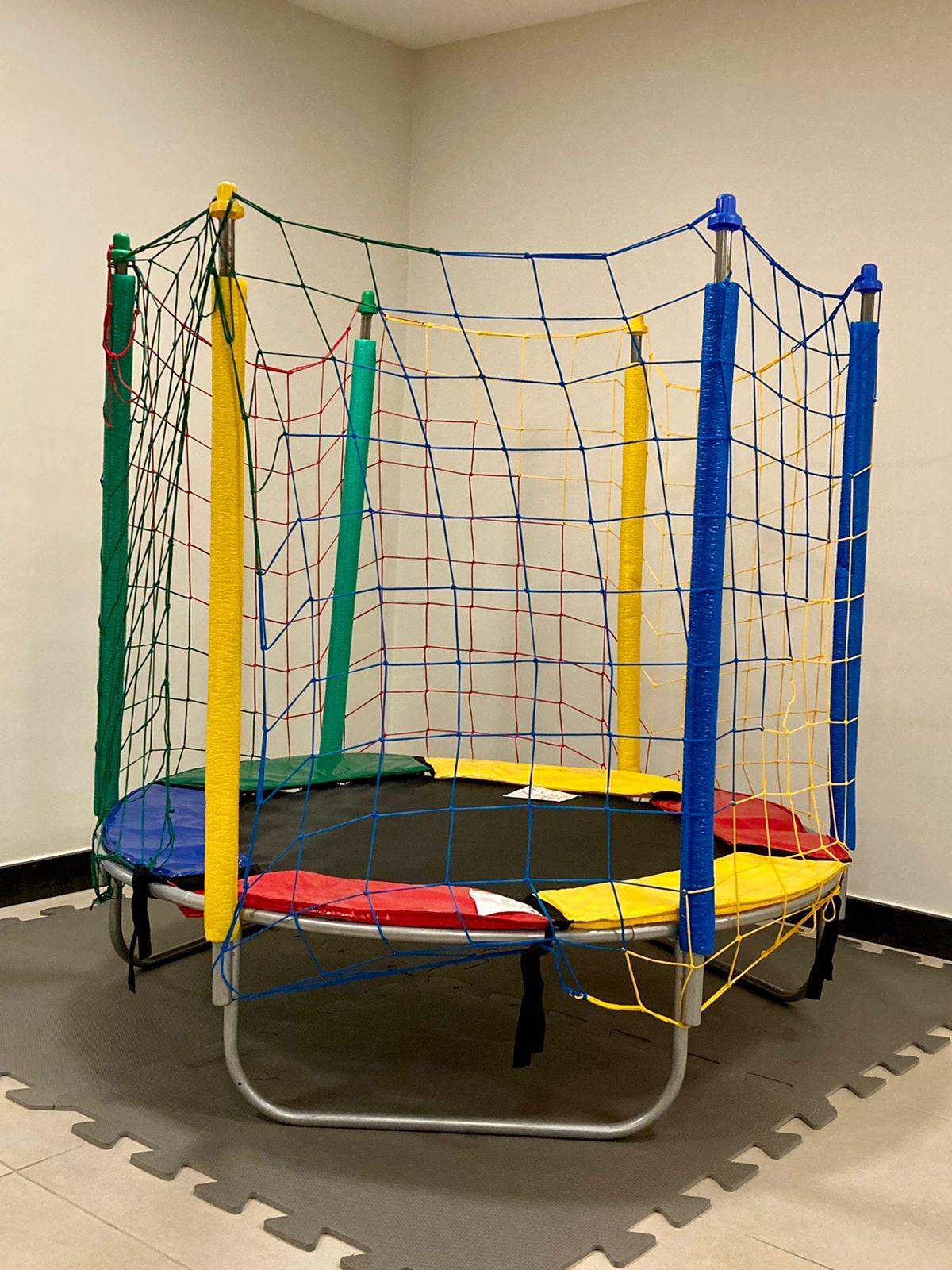 image-housing-carousel
