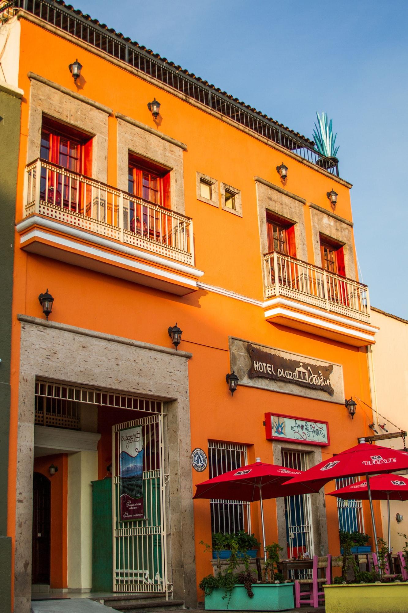 Hotel Plaza Jardín 3