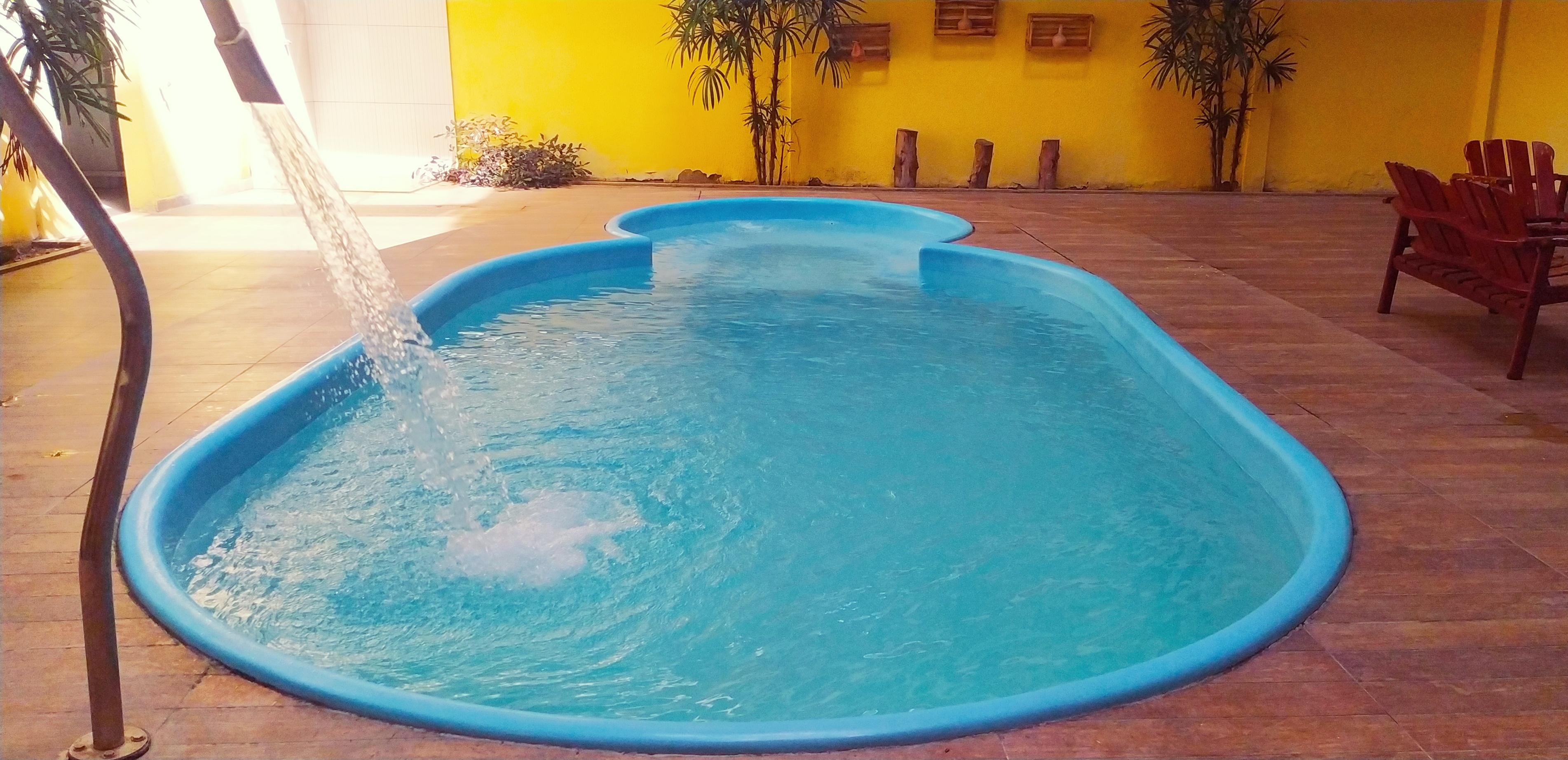 image-housing-carousel