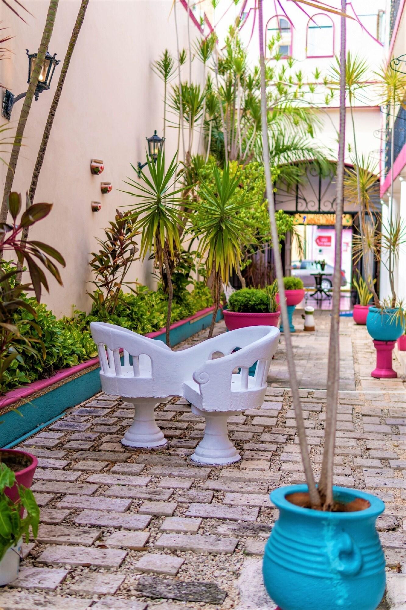 image-housing-carousel