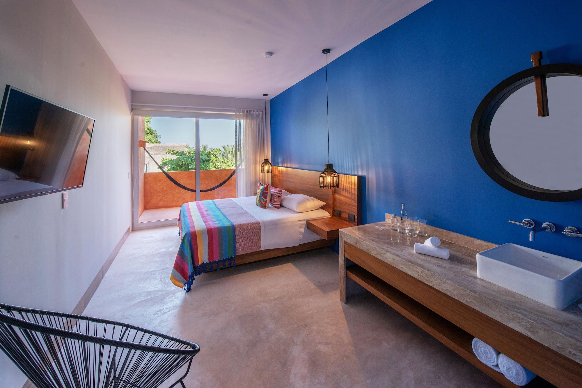 Habitación básica, 1 cama King size, balcón
