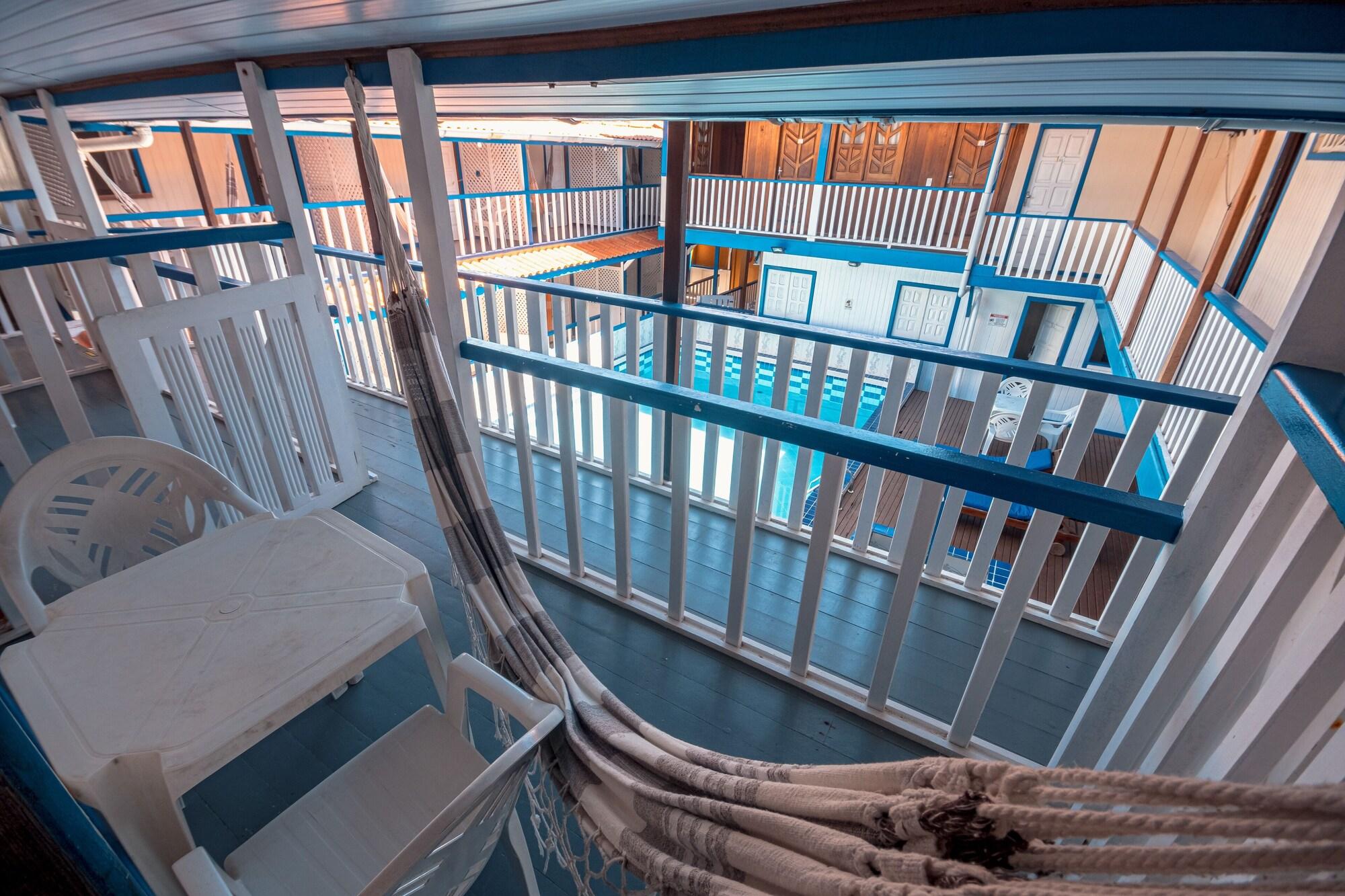 image-housing-carousel