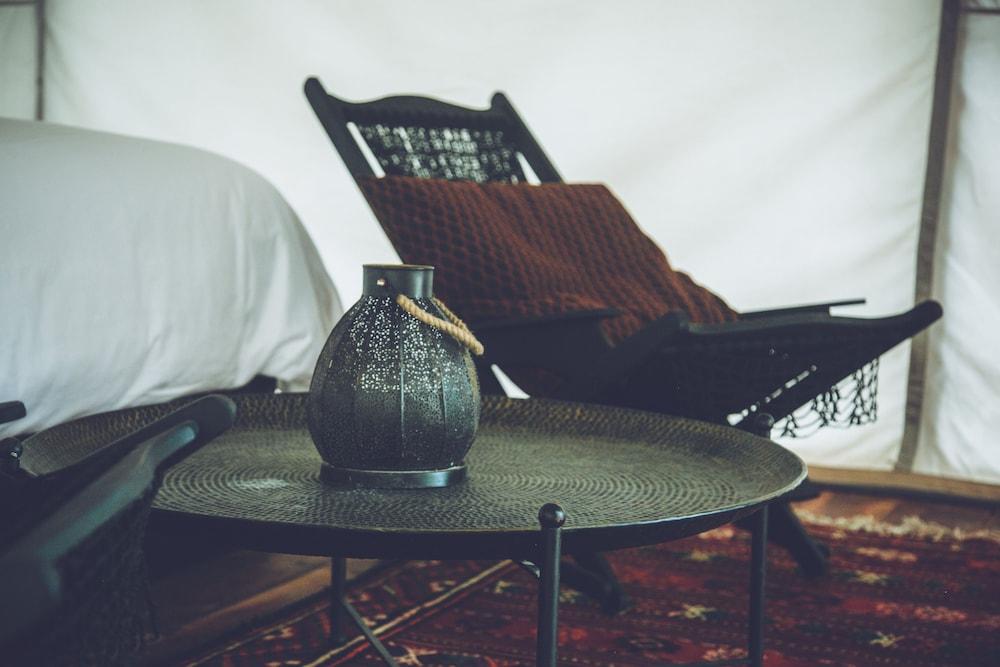 image-housing-carousel