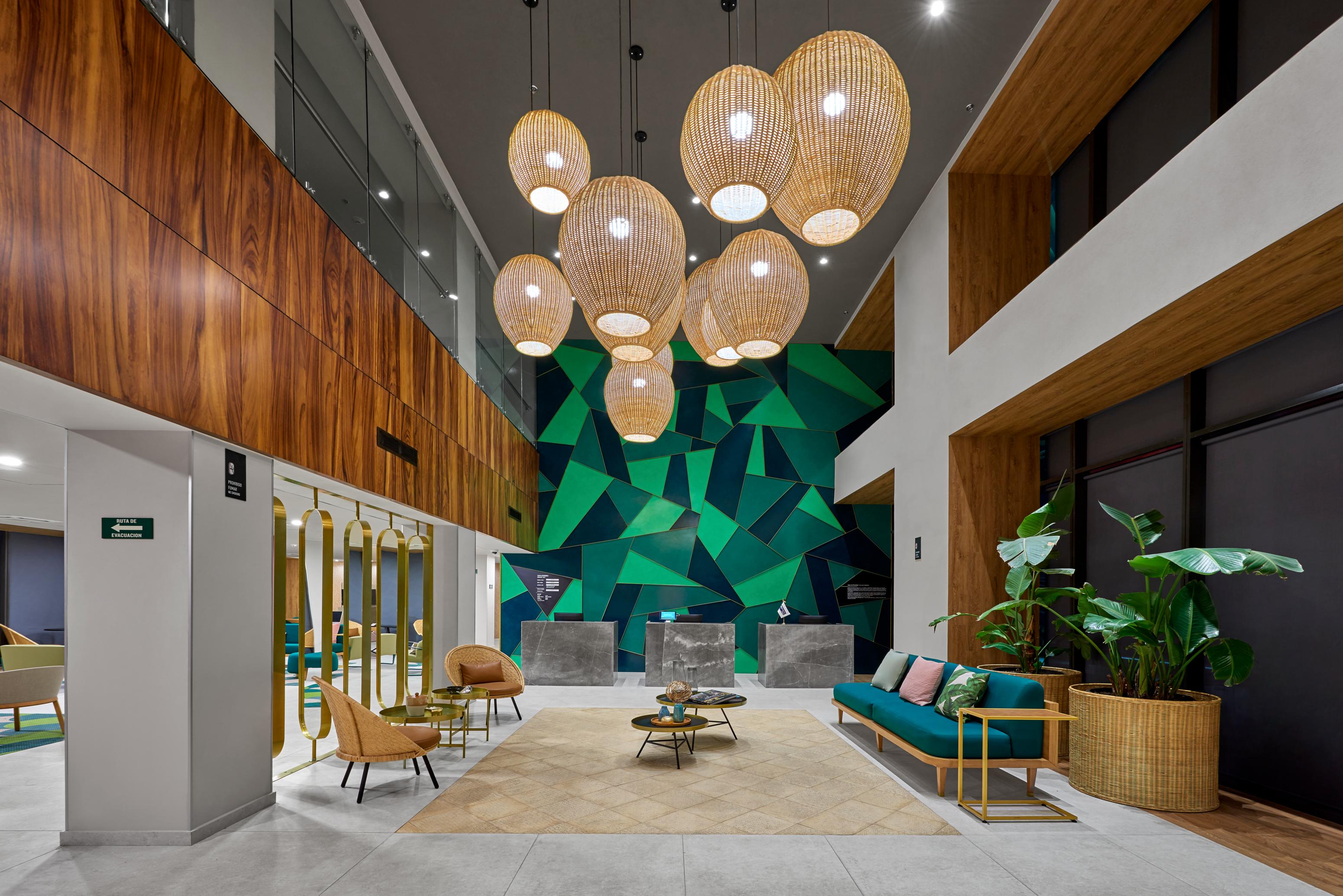 image-housing-carousel