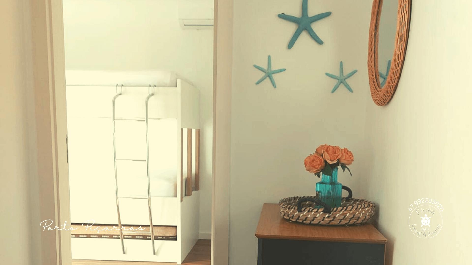 image-housing-carousel