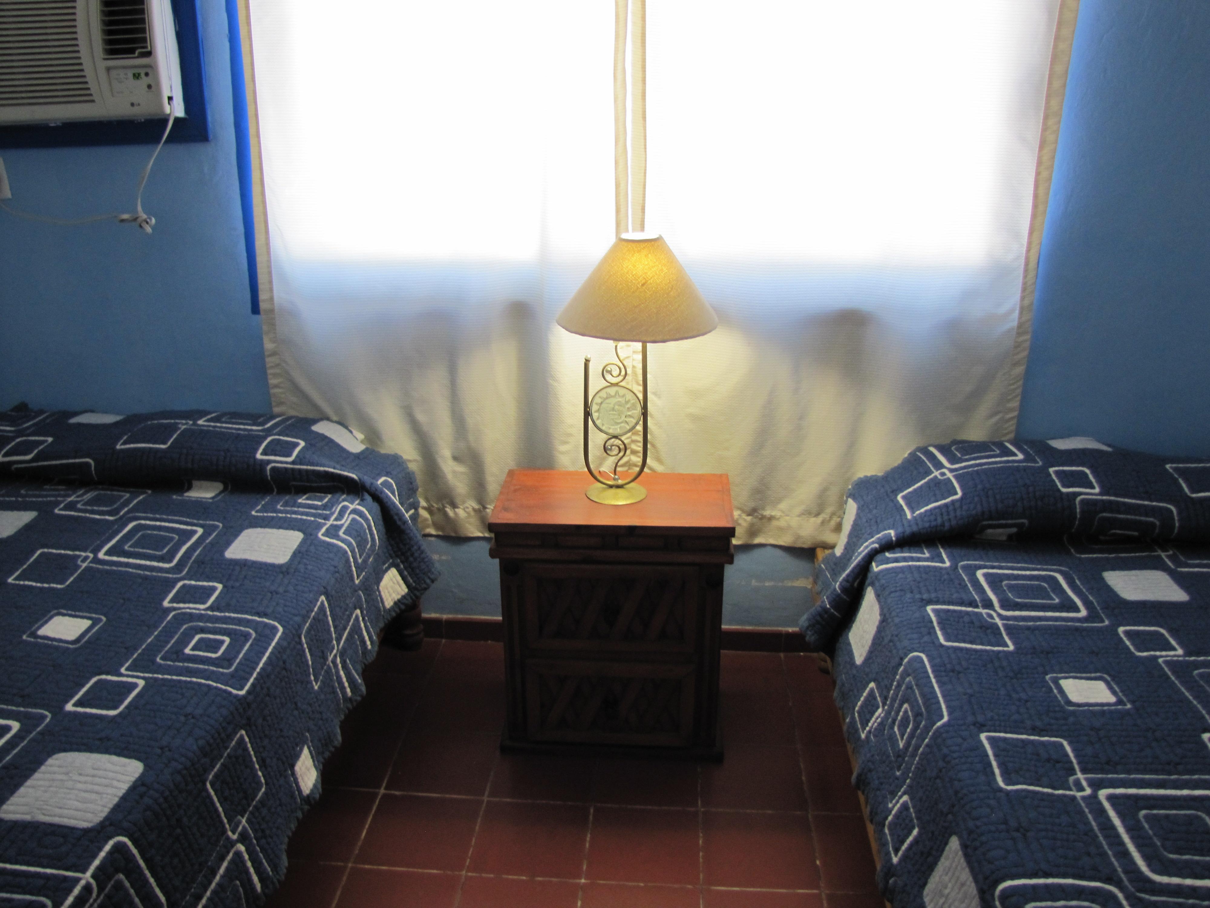 image-housing-carousel
