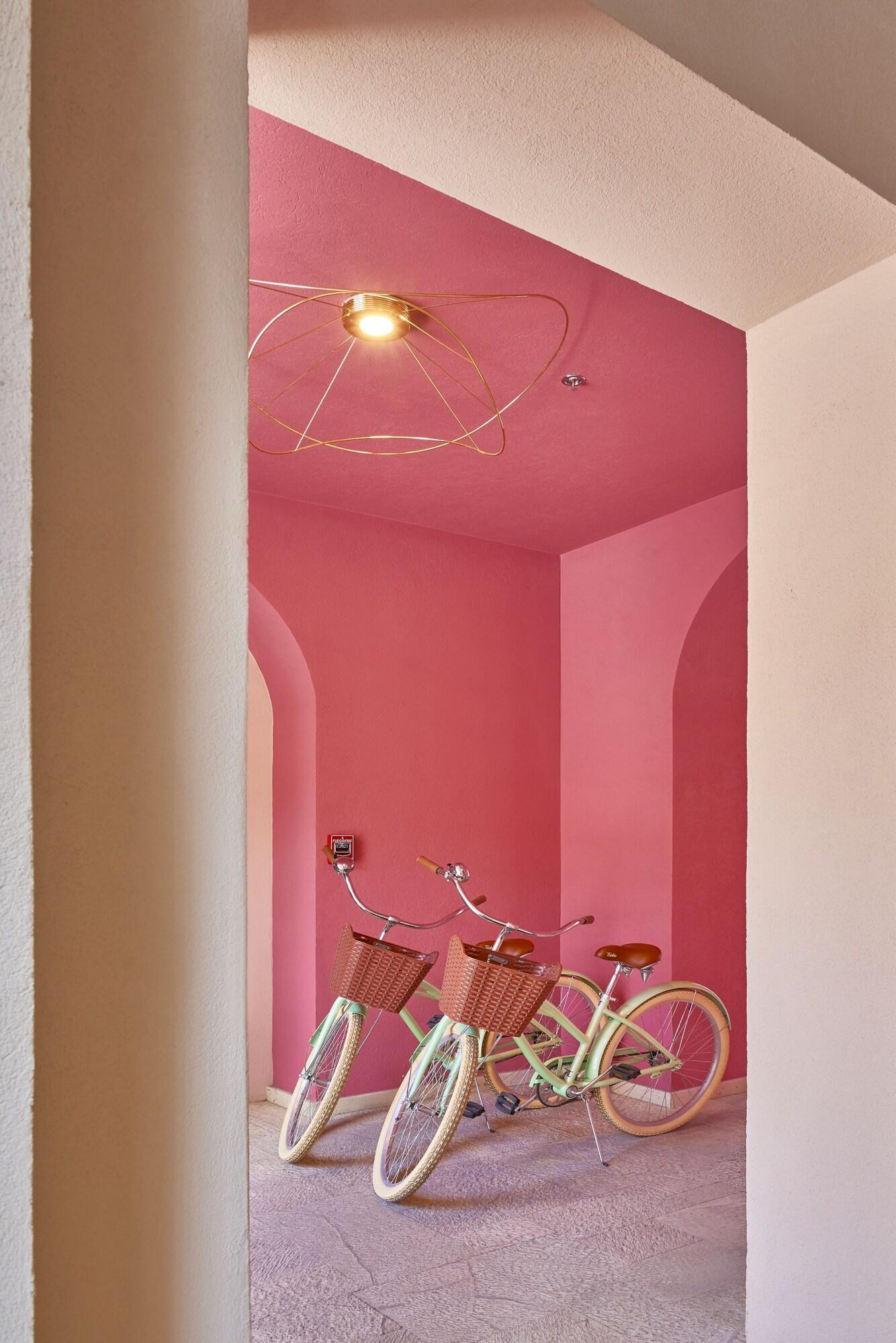 image-housing-carousel