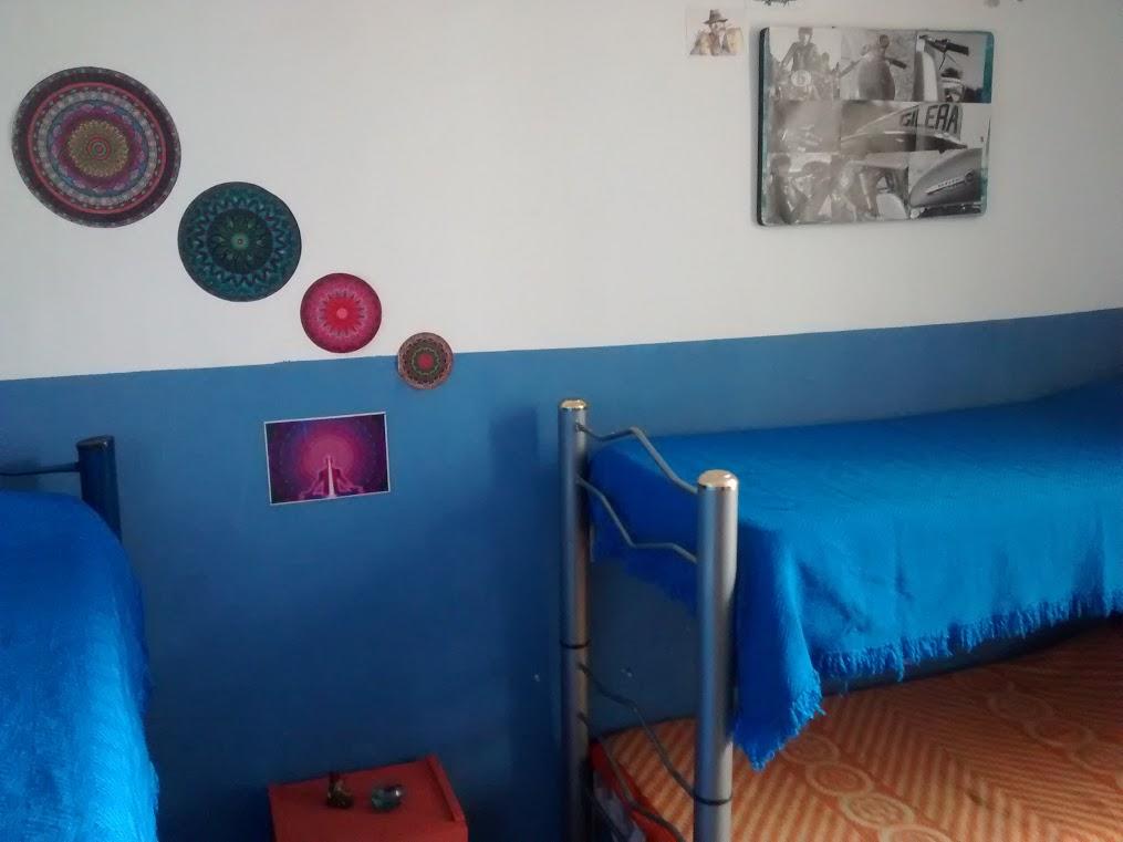 image-housing-carousel