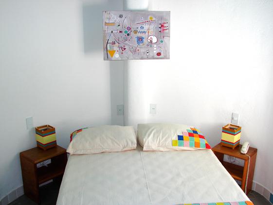 image-housing-carousel