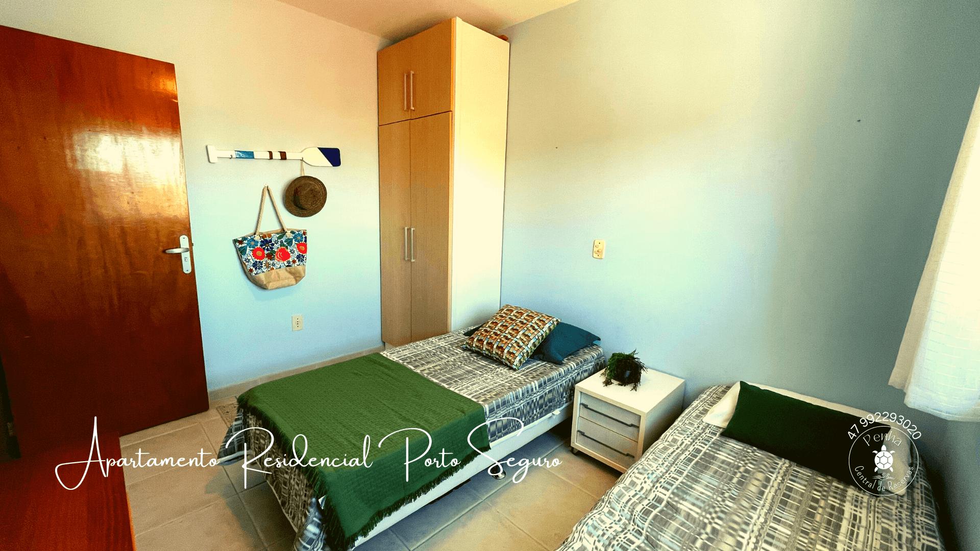 image-housing-carousel