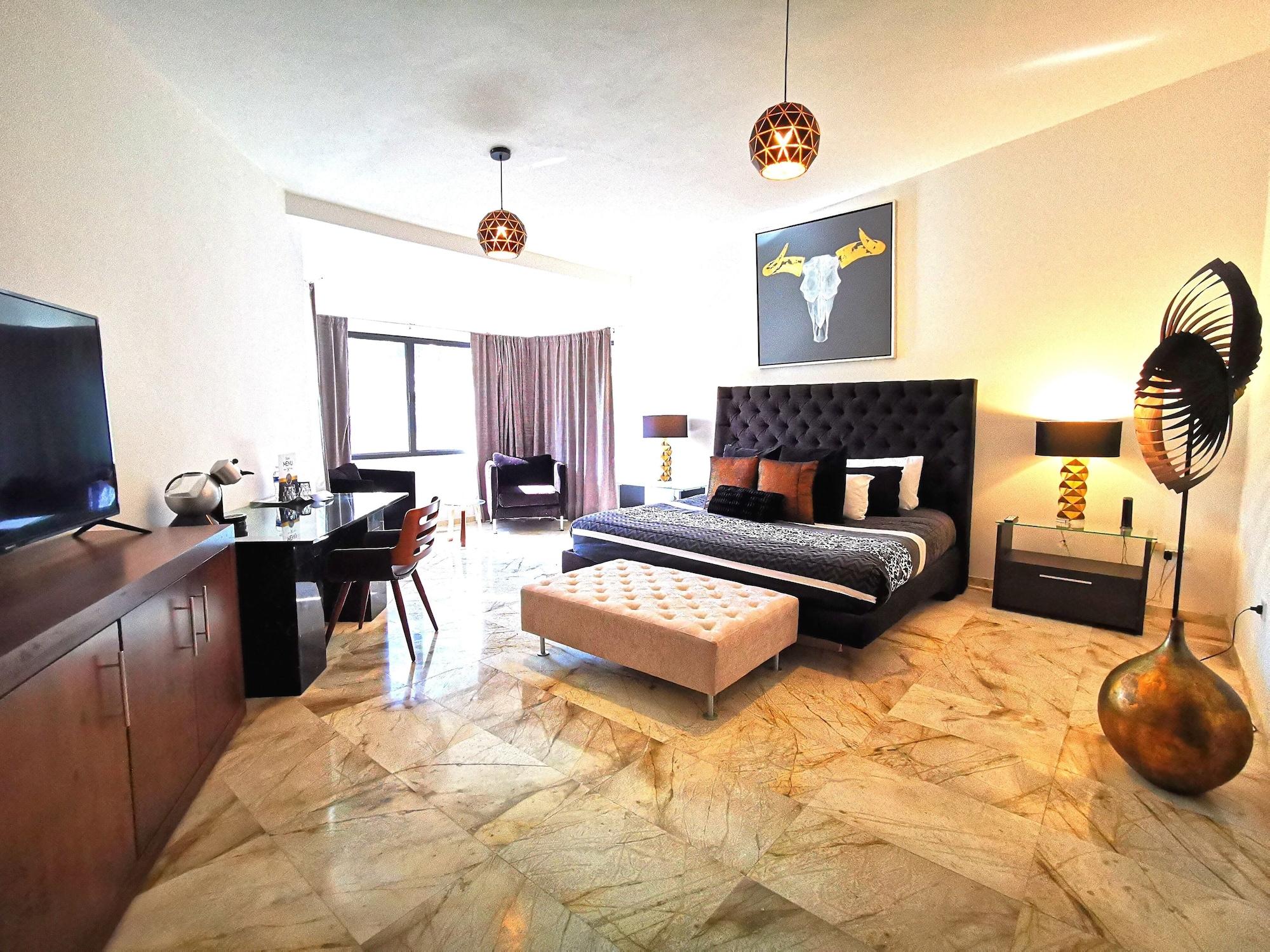 Black Diamond Suite