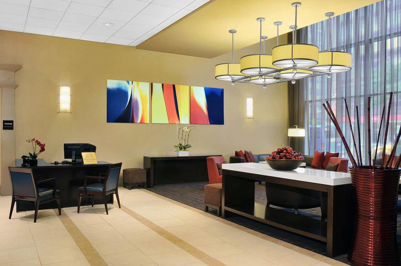 image-housing-carousel
