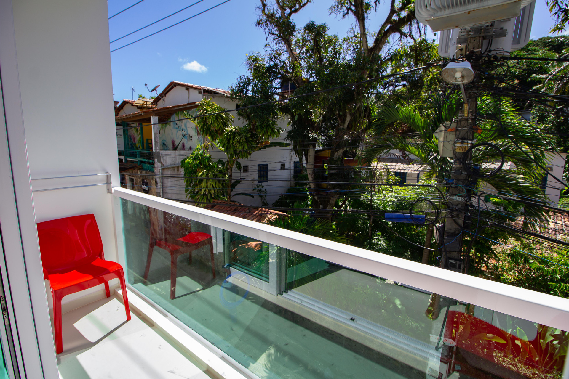 image-housing-carousel